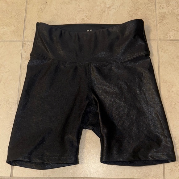 Heroine Sport Shimmering Black Active Set - Picture 4 of 7